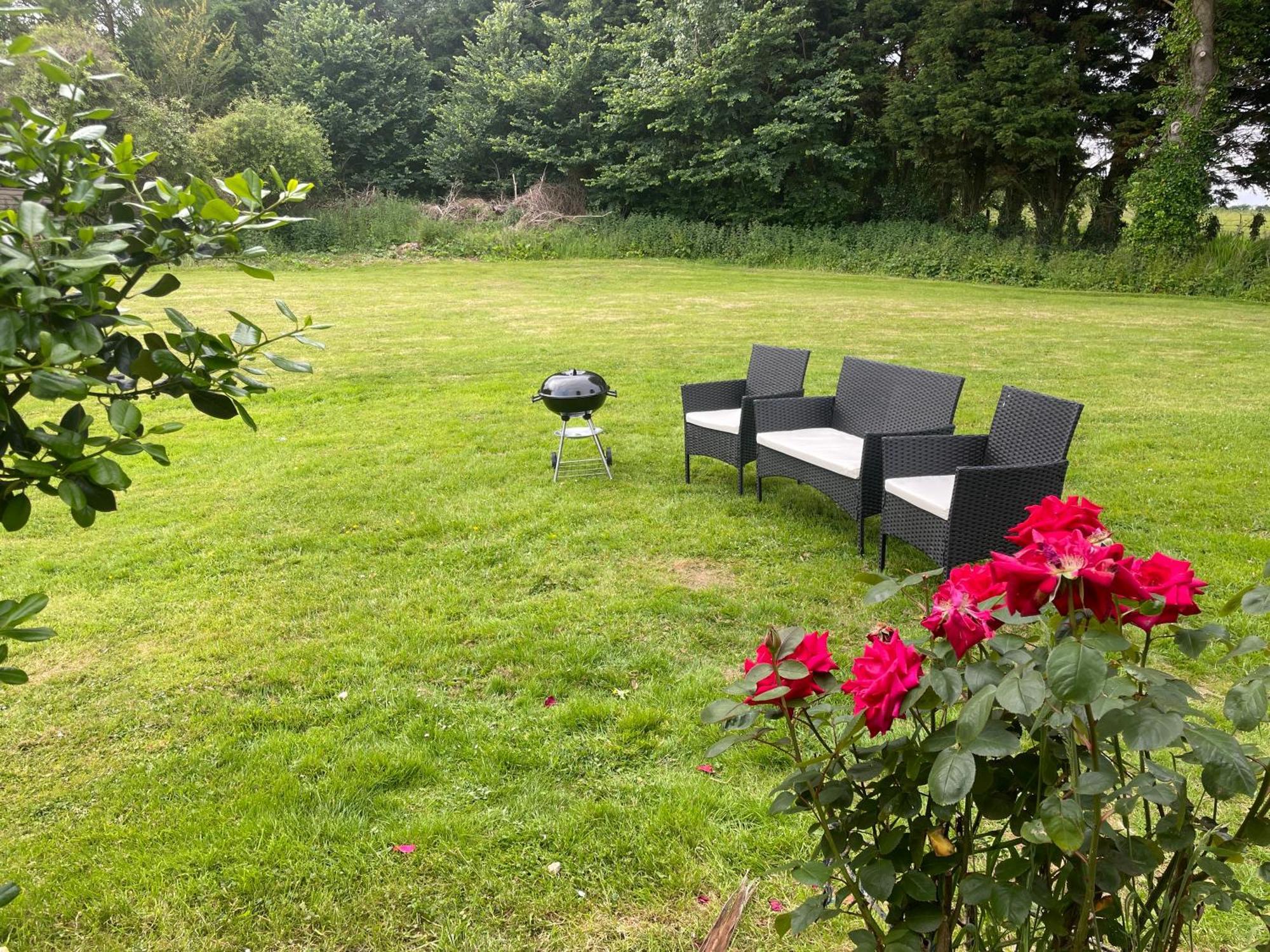 Look No Further Gorgeous Newly Renovated Contemporary Chalet Sandown Bay Holiday Centre Zewnętrze zdjęcie