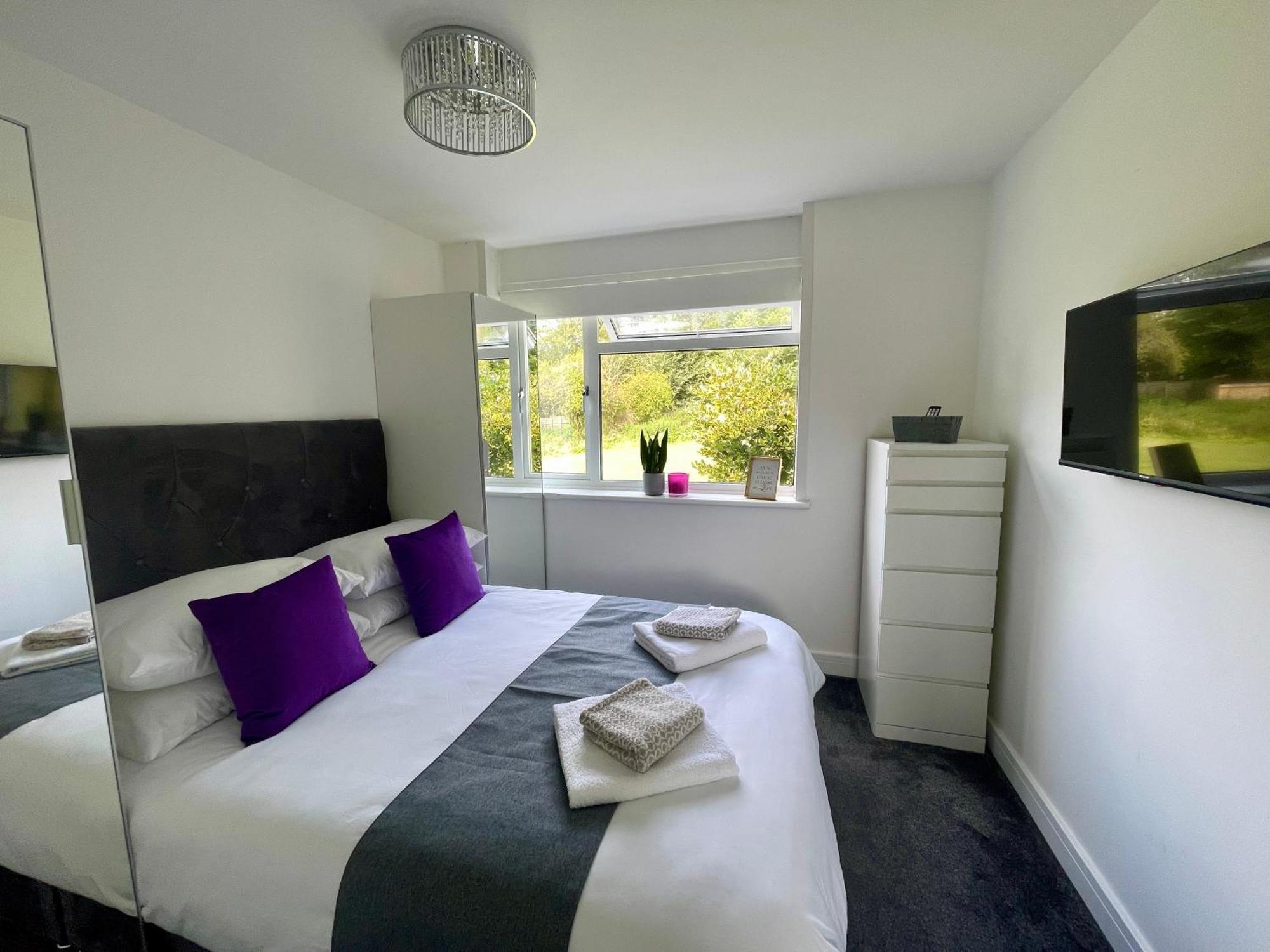 Look No Further Gorgeous Newly Renovated Contemporary Chalet Sandown Bay Holiday Centre Zewnętrze zdjęcie